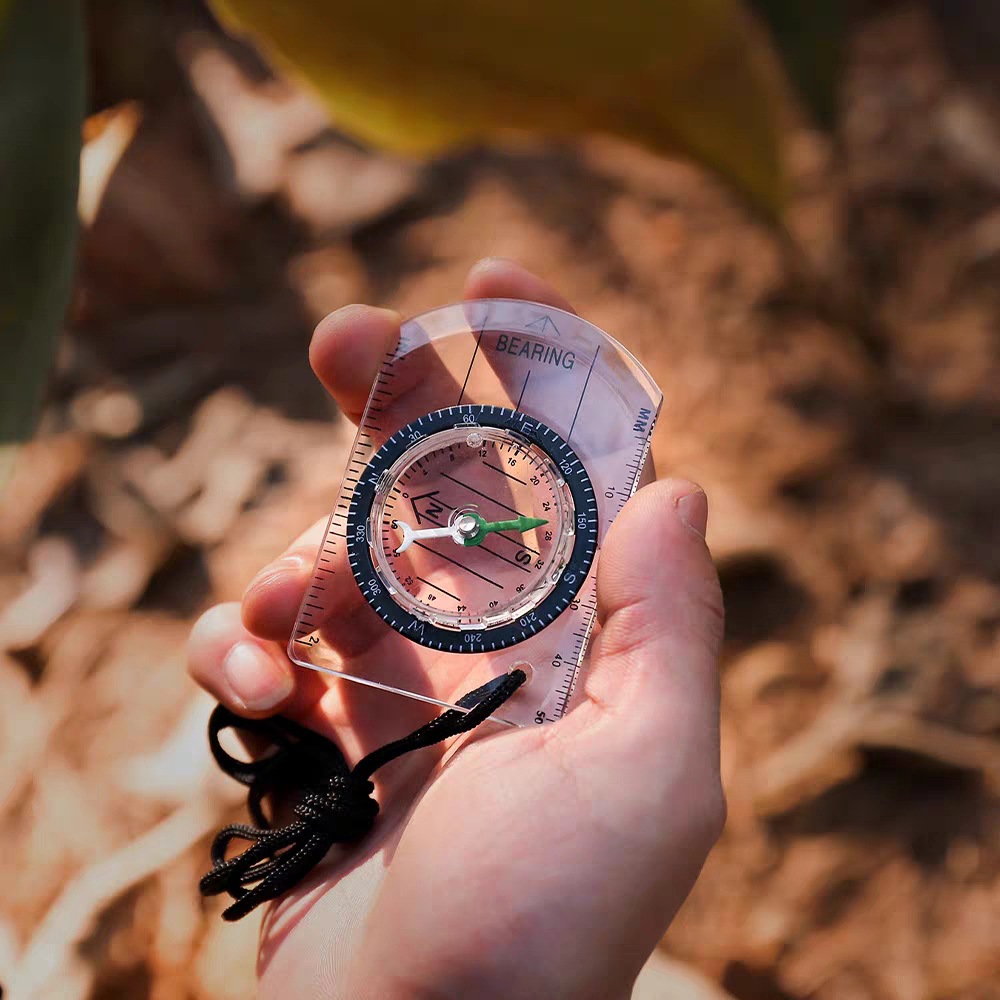 1pc new outdoor mini acrylic t - đánh giá và giá Compass Keychain Mini